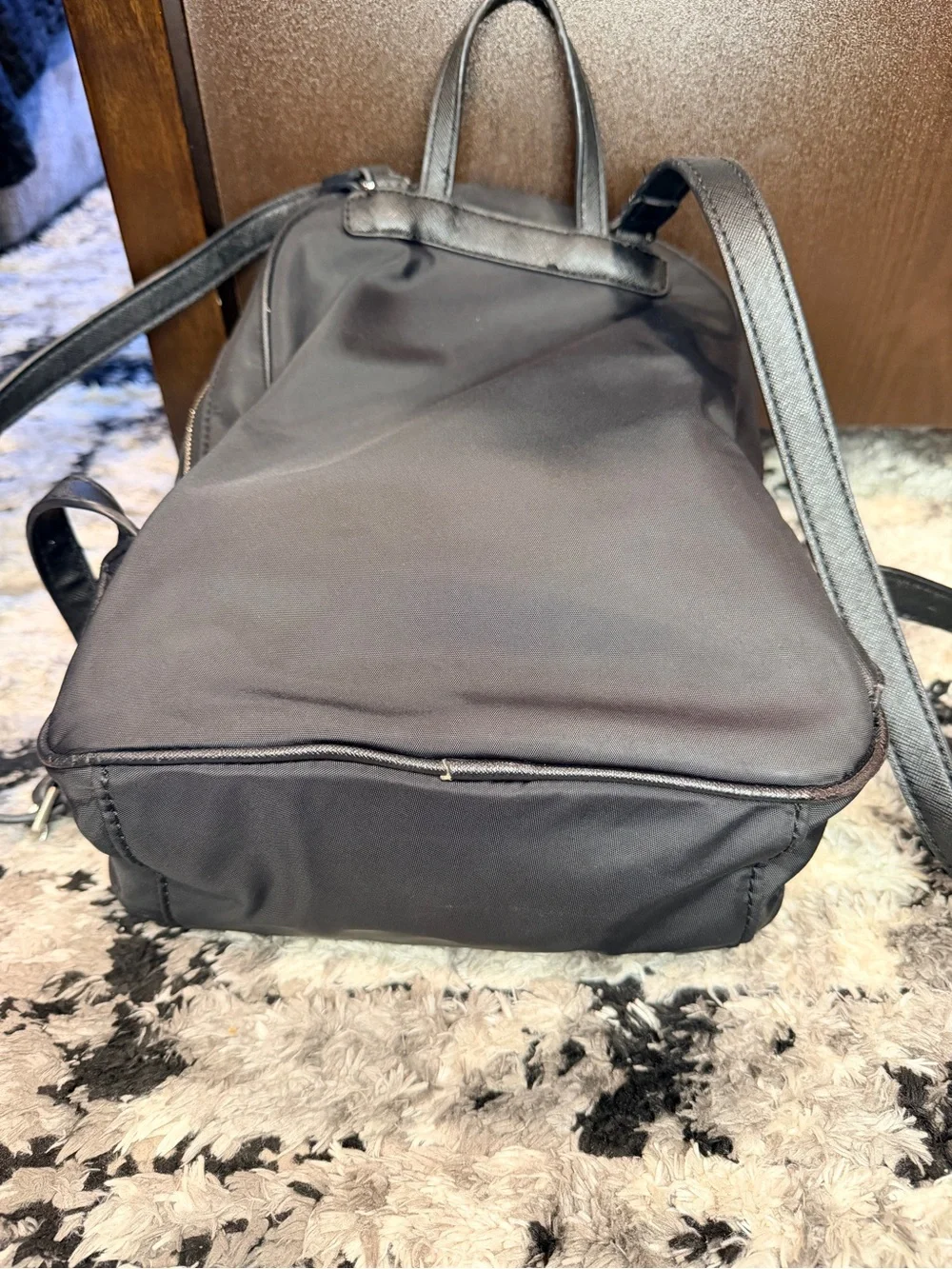 Guess compact nylon
